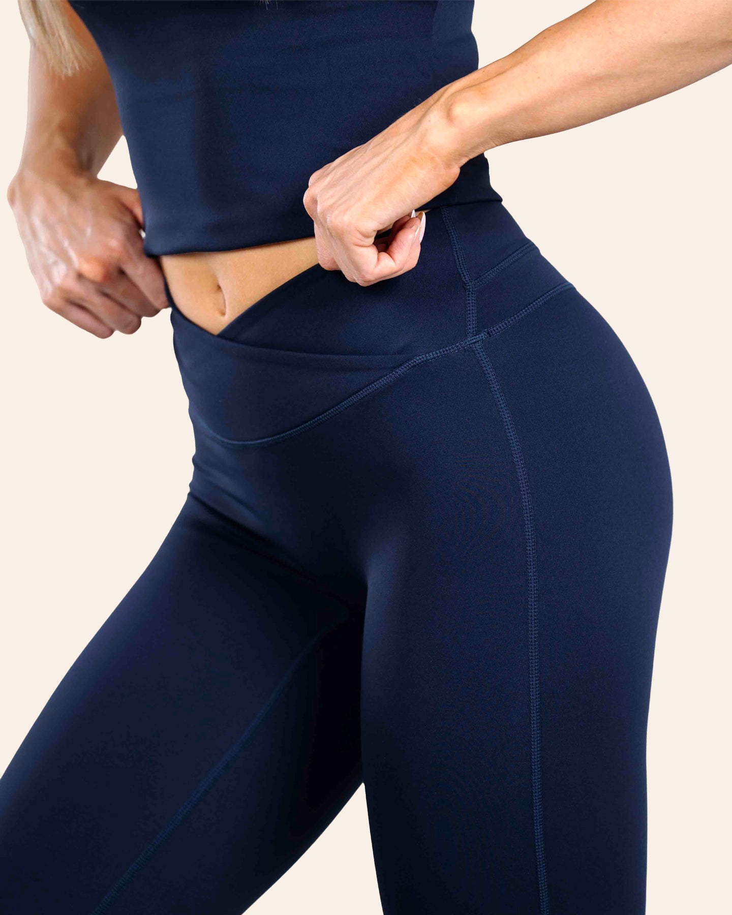EveryMove™ V-Waist Flared Leggings | Deep Navy