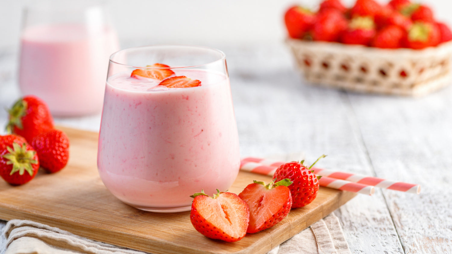 Shape-Up Strawberry Shake: Your Ultimate Weight Loss Companion